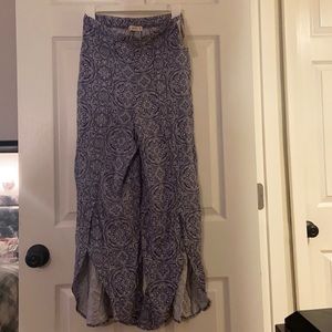Blue and white pattern Culottes